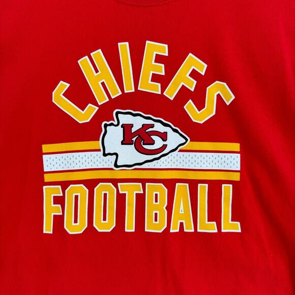 NFL Team Apparel Kansas City Chiefs T-Shirt‎ Men's Size L Red Short Sleeve - Picture 3 of 8